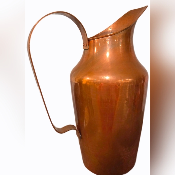 Vintage Large Copper Vessel - Picture 2 of 5